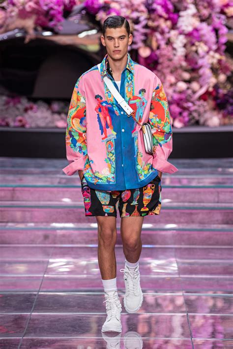 Versace Men’s Spring Summer 2020 Show 